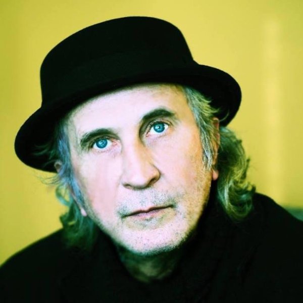 Frank Howson, colour portrait with hat